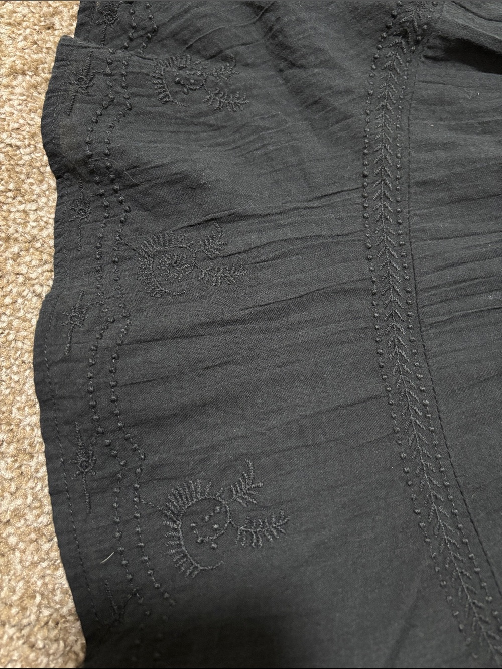 AE Smocked Romper - Picture 4 of 5